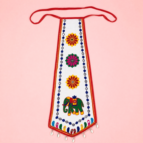 White | Rynoka Hathi Kali kamarbandh for girls in – flat lay